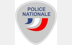 LE MANS POLICE - Foot à 7 A